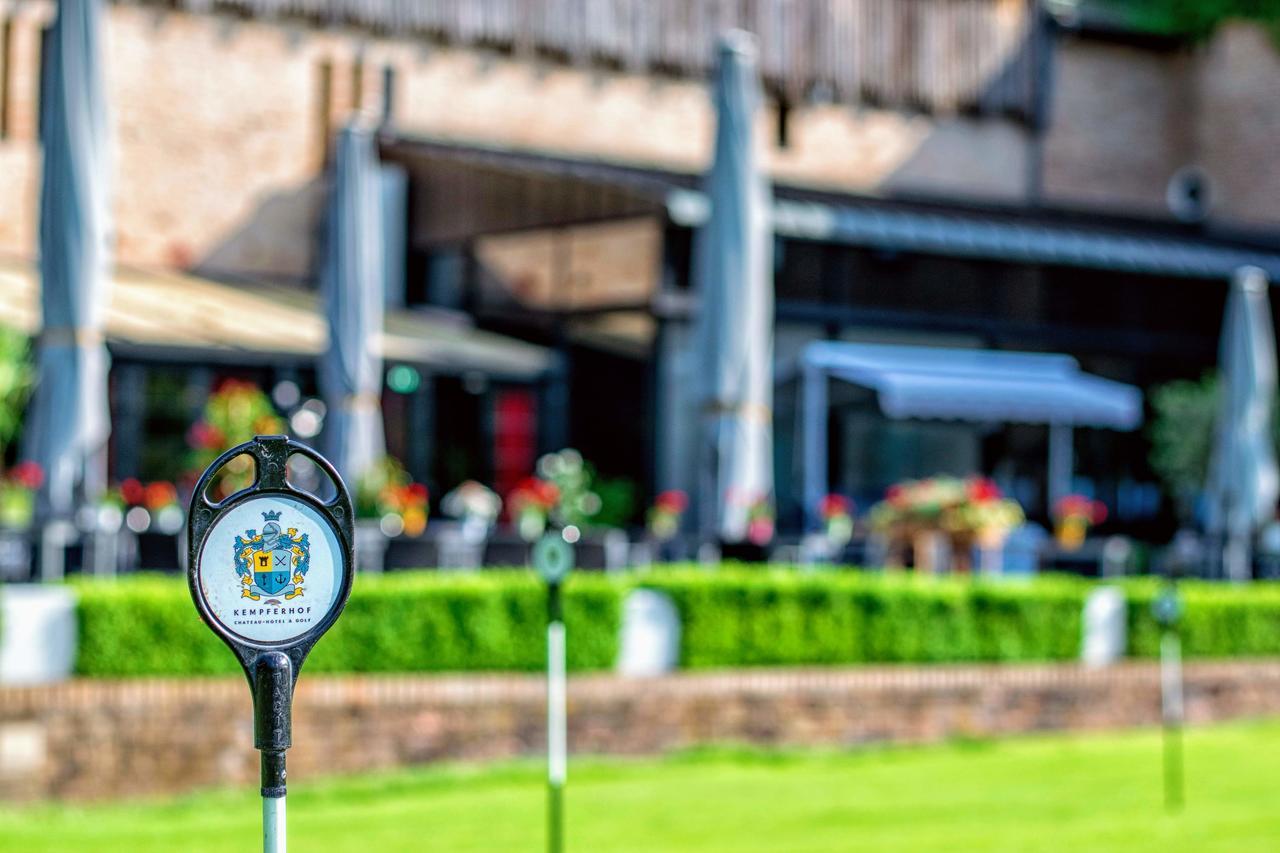 Le Kempferhof Golf Et Chateau-Hotel Plobsheim Dış mekan fotoğraf