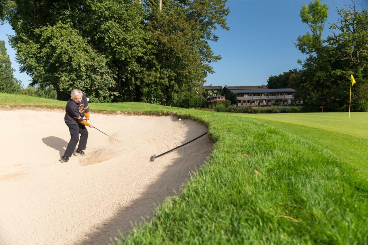 Le Kempferhof Golf Et Chateau-Hotel Plobsheim Dış mekan fotoğraf